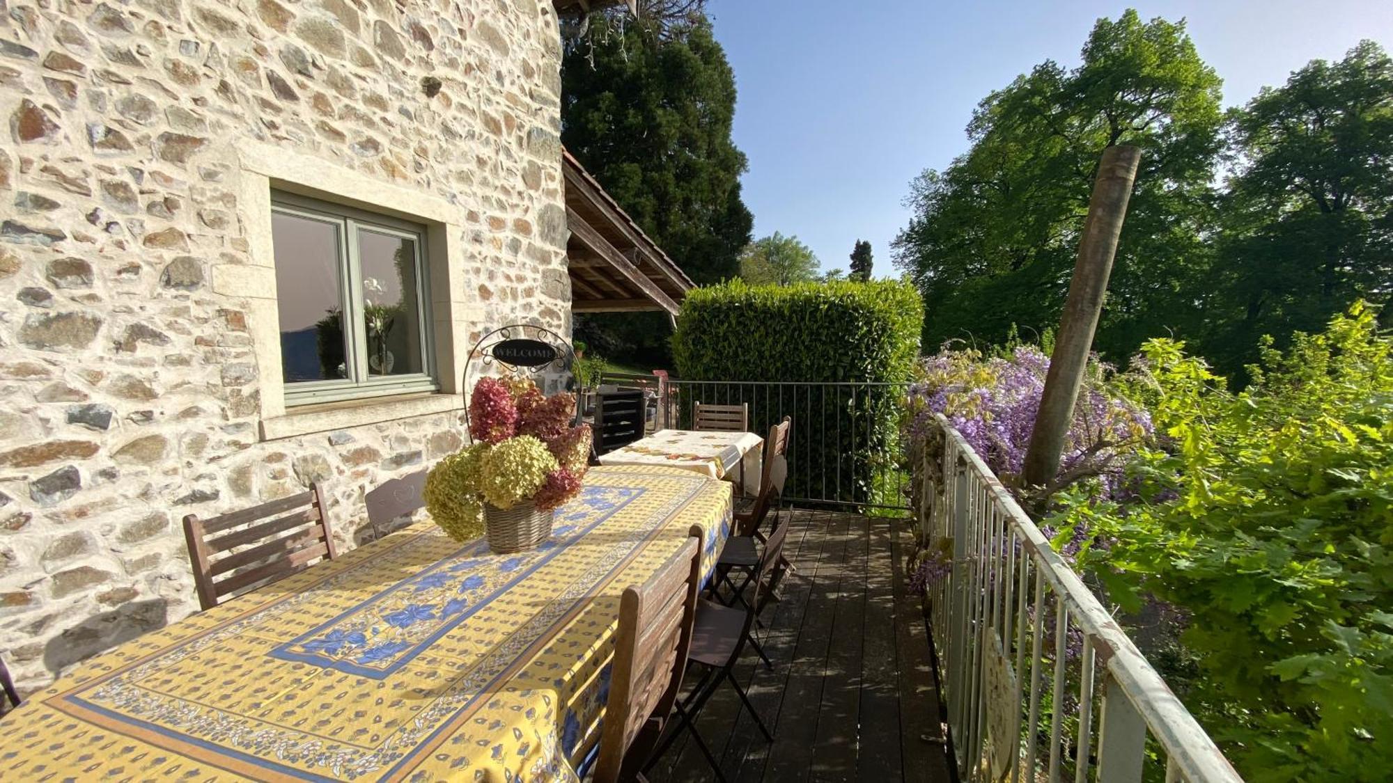 Gite Du Hameau D'Amignie Vernay Экстерьер фото
